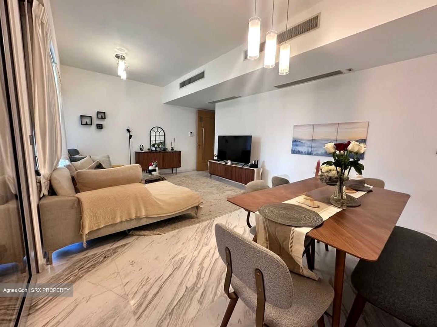 Suites @ Cairnhill (D9), Apartment #582463631